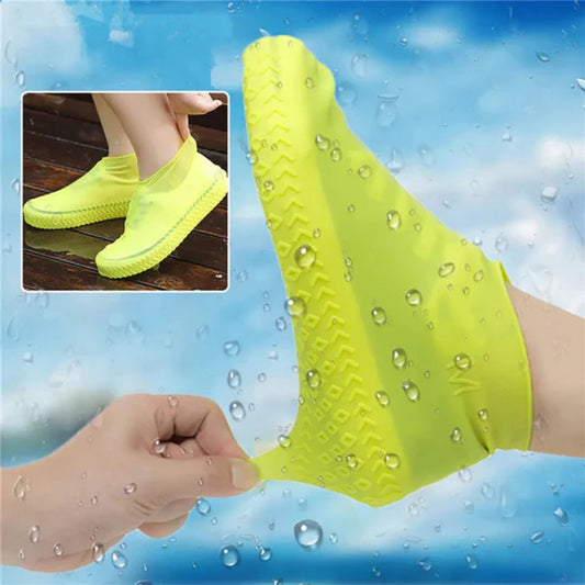 AquaCover™ – Cubre y protege tus zapatos del agua.